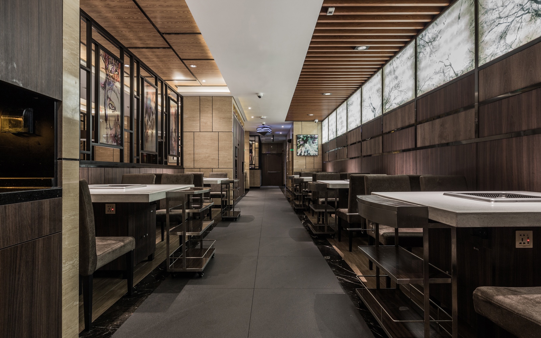 商業(yè)餐廳空間設(shè)計(jì)